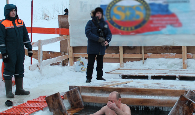 Чеченские спасатели обеспечат безопасность крещенских купаний