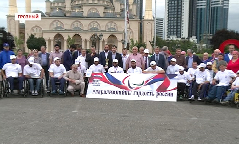 В Грозном состоялся ежегодный забег добра и милосердия среди инвалидов