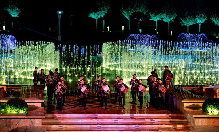 Сбер построил в обновленном парке древнего Дербента крупнейший в России фонтан