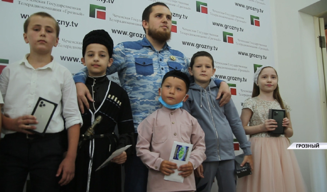 В Грозном завершился литературный конкурс на лучшее стихотворение, посвященное  Аймани Кадыровой