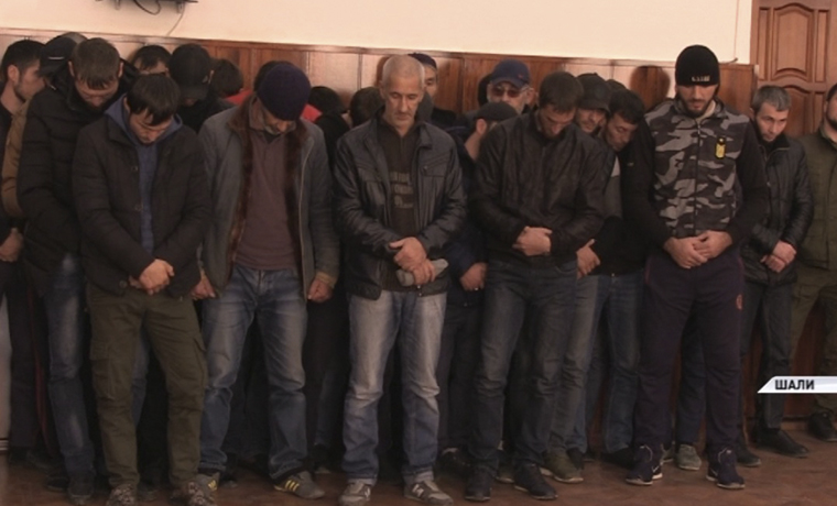 Полицейские города Шали  выявила жителей района, подозреваемых в употреблении психотропных веществ