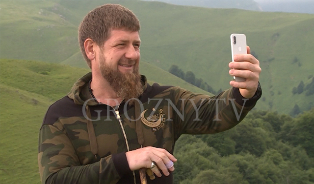 Рамзан Кадыров пригласил министра РФ по делам Северного Кавказа отдохнуть в чеченском высокогорье 