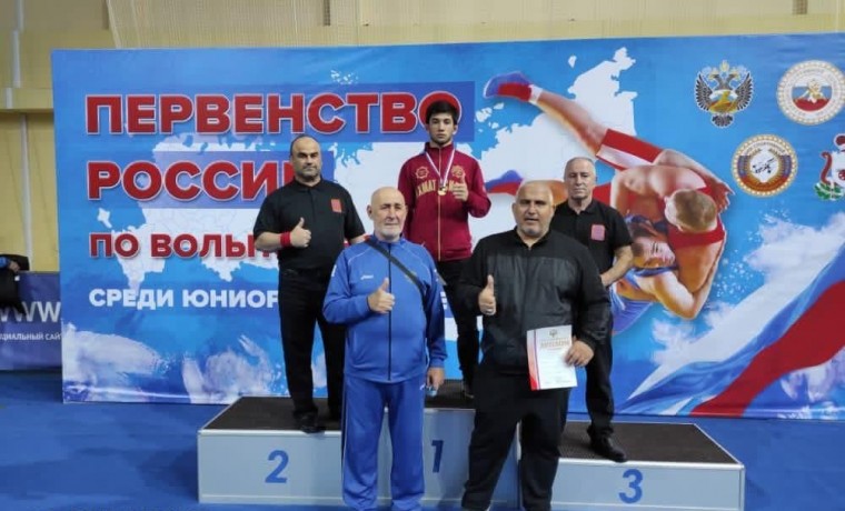 Воспитанники РБК «Ахмат» завоевали две золотые медали на первенстве России по вольной борьбе