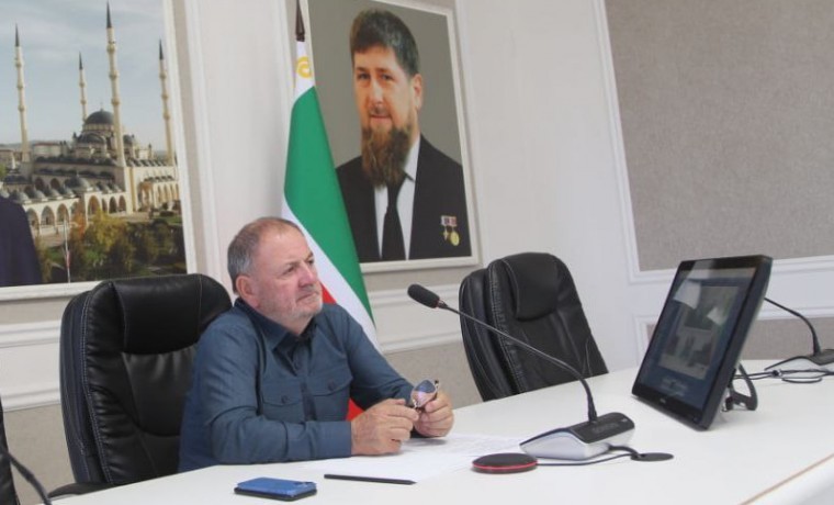 Абубакар Тумхаджиев обсудил вопросы кассового исполнения средств федерального бюджета