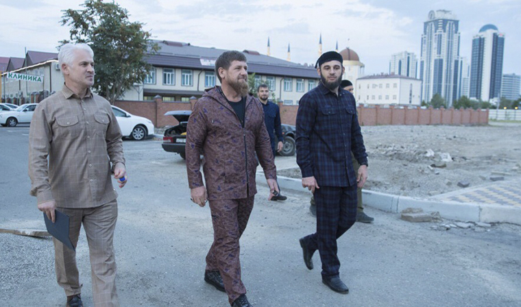 Рамзан Кадыров посетил строительные площадки Грозного 