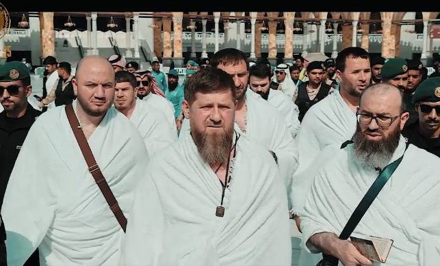 Рамзан Кадыров посетил священную Каабу и исполнил все предписания хаджа в День Арафат