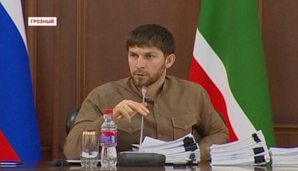 В Грозном на заседании Правительства Чечни рассмотрено и принято около 40 проектов постановлений