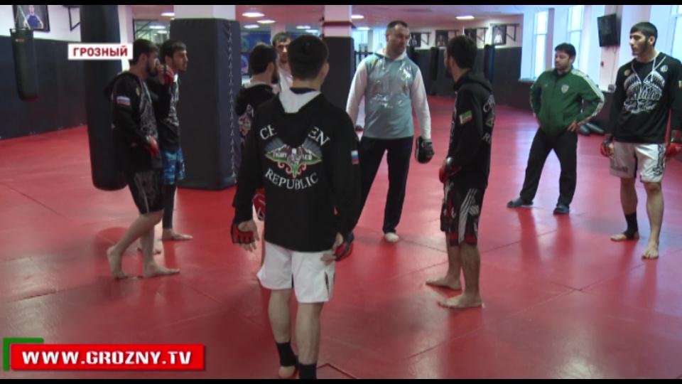 Молодежный состав бойцовского клуба «Ахмат» готовится к турниру «Грозная битва-2»