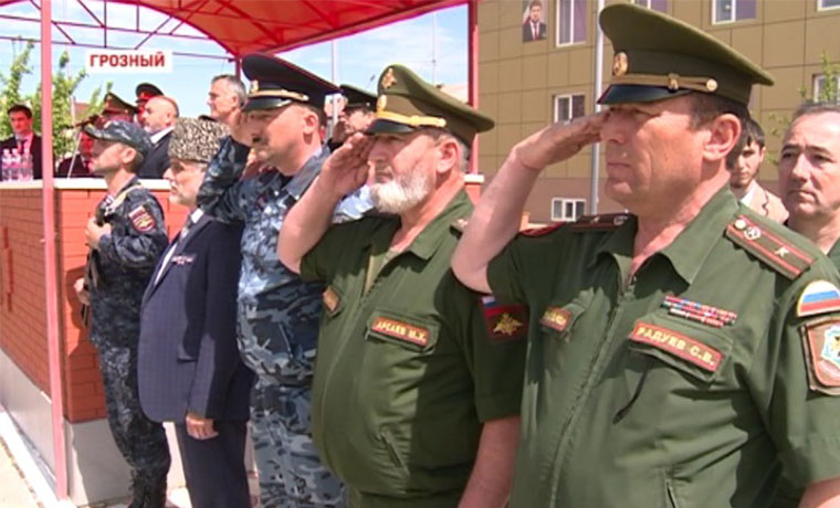 В отделе военного комиссариата Чеченской Республики по городу Грозный отметили День призывника 
