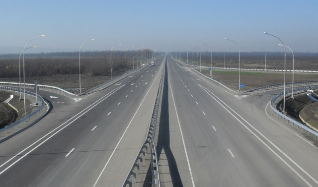Реконструкцию участка дороги, соединяющей ЧР с Ингушетией, завершат в 2020 году