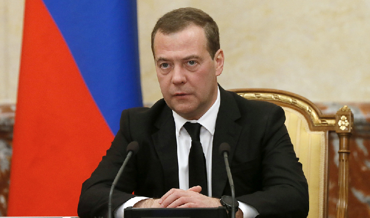 Дмитрий Медведев подписал документ о расширении перечня жизненно важных лекарств до 735 препаратов
