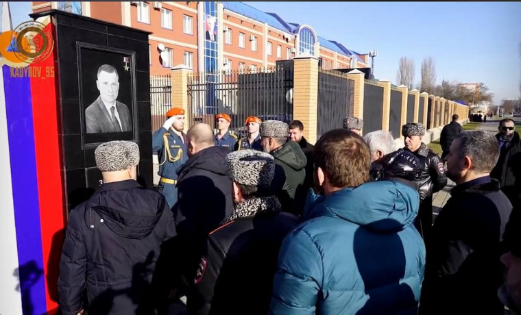 Рамзан Кадыров принял участие в открытии улицы и стелы им. Евгения Зиничева