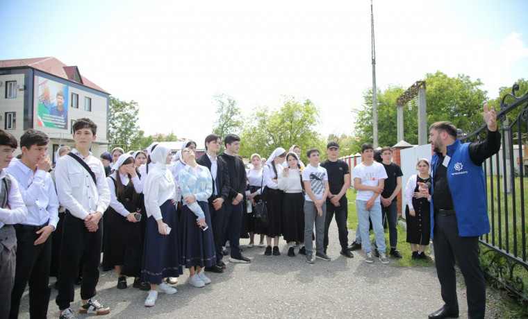 АО «Чеченэнерго» провело День открытых дверей для школьников Чеченской Республики