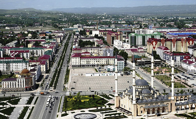 В муниципалитеты Чечни направлено 306 млн. рублей на благоустройство дворов и общественных зон 