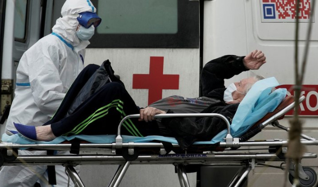 За последние сутки в России выявлен 8 371 случай заражения коронавирусом 