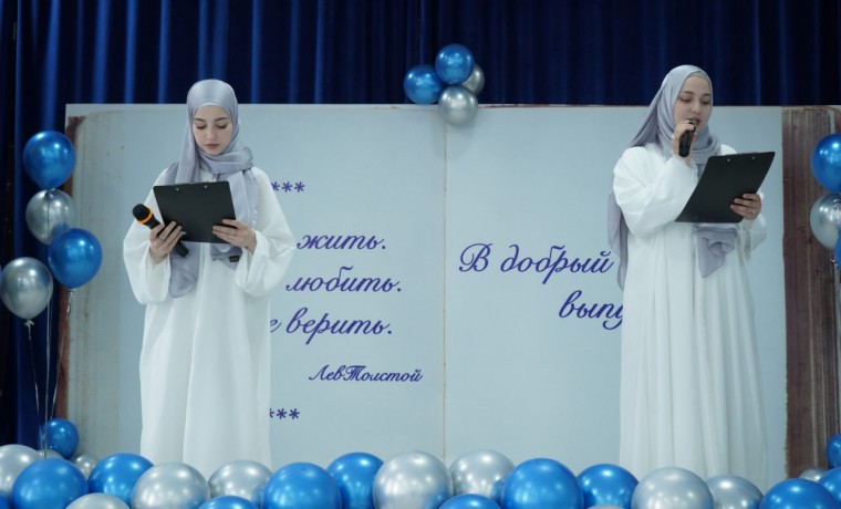 38 выпускников Чеченского государственного педколледжа получили дипломы