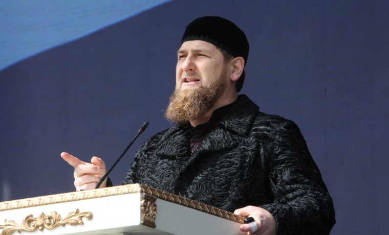 Рамзан Кадыров: Эммануэль Макрон раздувает огонь своими антирелигиозными действиями