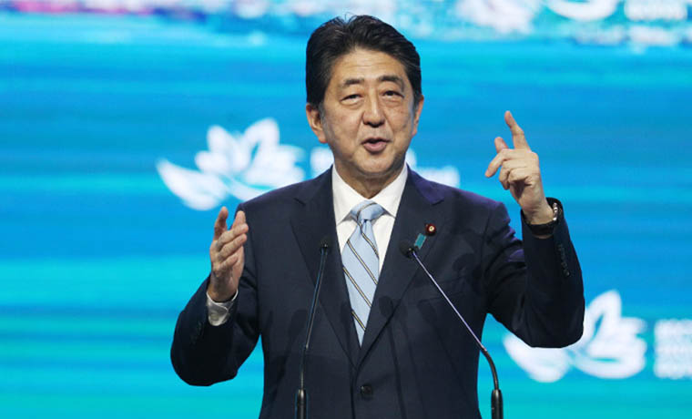Премьер-министр Японии: КНДР надо заставить отказаться от ядерной программы
