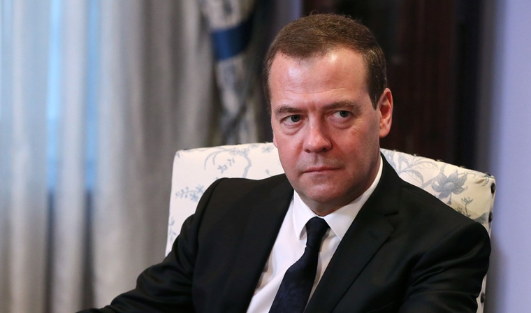 Дмитрий Медведев назвал 2019 год адаптационным для экономики России