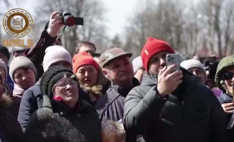 РОФ им. А.-Х. Кадырова провел в городе Волноваха ДНР крупную благотворительную акцию