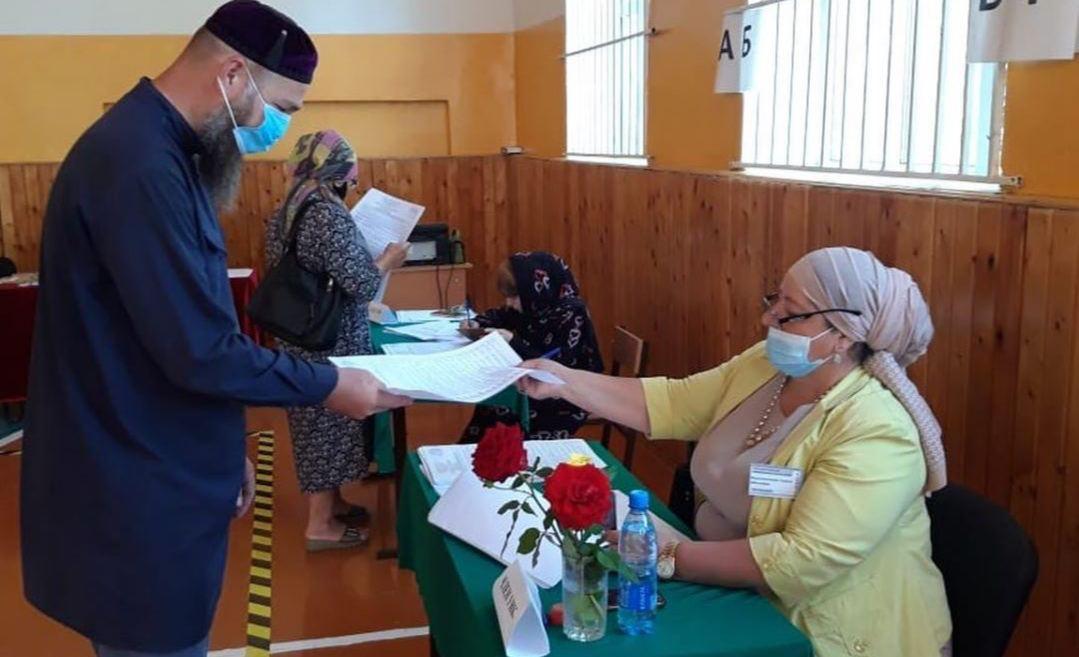 В Чеченской Республике начался заключительный день голосования на муниципальных выборах 