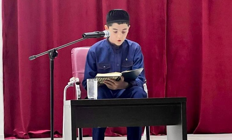 В Грозном прошел конкурс "Лучший чтец священного Корана"