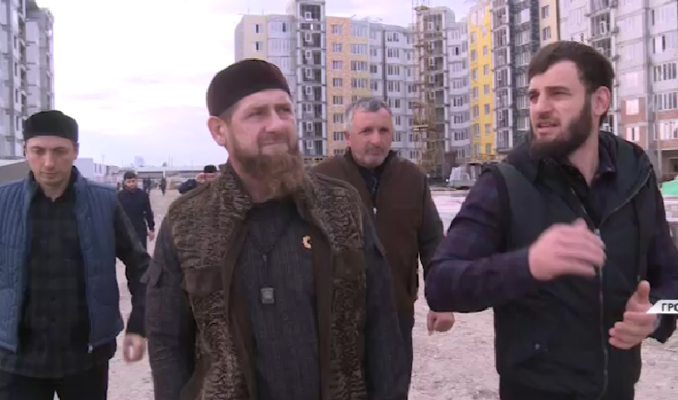 Рамзан Кадыров посетил с инспекцией строящиеся крупные объекты Грозного