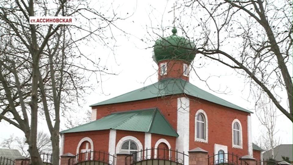 Православный храм восстает из руин