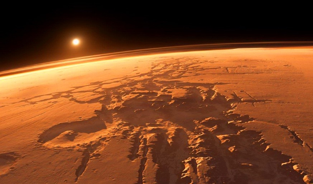 26 марта - На Марсе найдено замерзшее море 