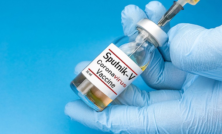 Развенчаны мифы о побочных эффектах вакцины «Спутник V»