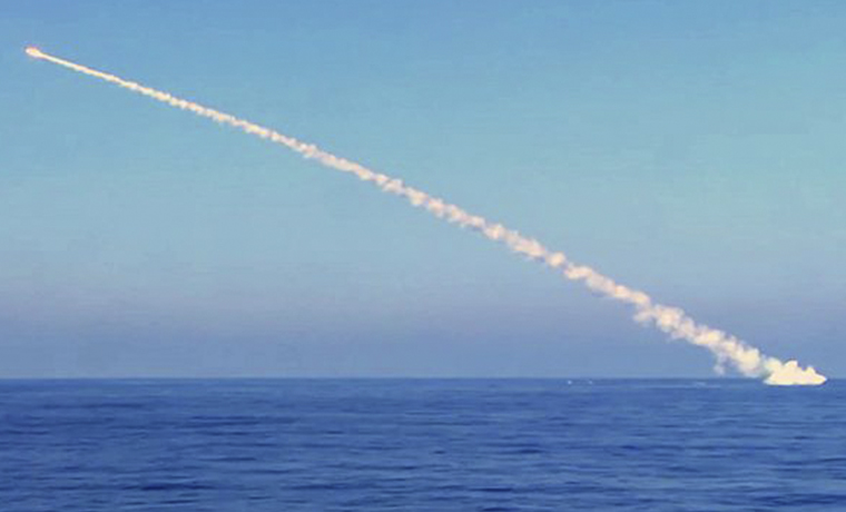 Российские подлодки нанесли удар ракетами &quot;Калибр&quot; по позициям ИГИЛ в Сирии