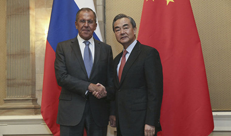 Сергей Лавров обсудил с главой МИД Китая ситуацию вокруг КНДР