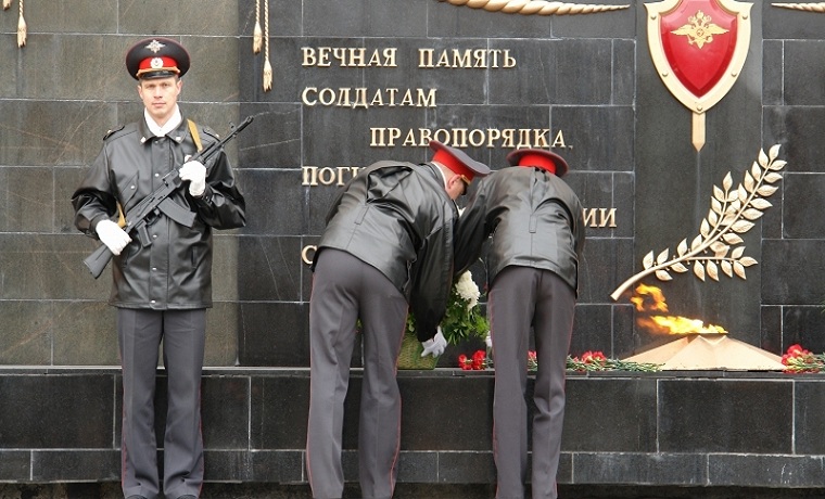 8 ноября - День памяти погибших при исполнении служебных обязанностей сотрудников МВД