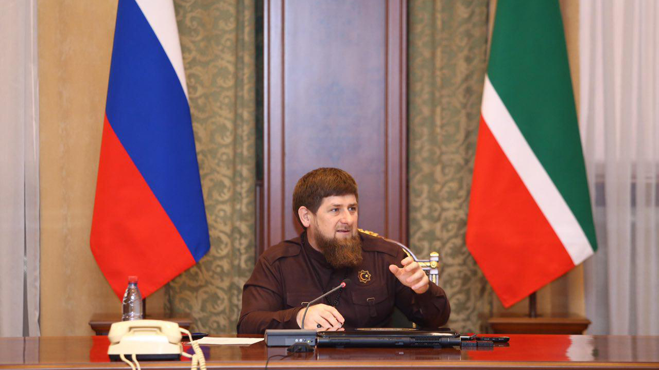 Рамзан Кадыров поздравил ветеранов и бойцов спецподразделения группы «Альфа»