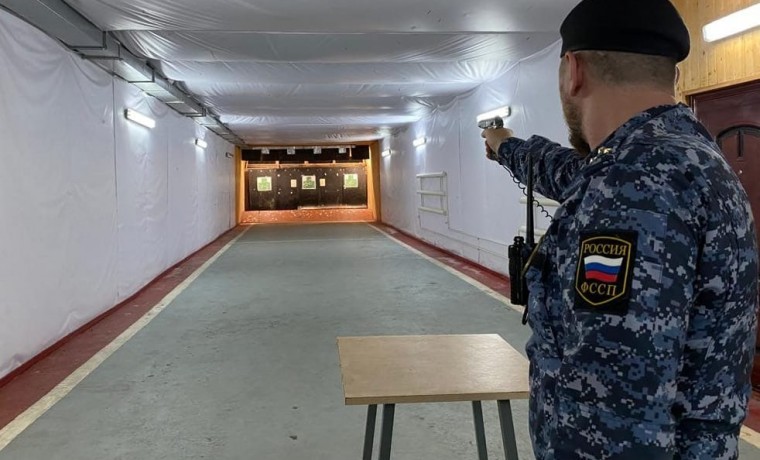 Двое чеченских приставов поборются за право ношения зелёного берета