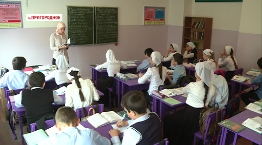 Учащиеся села Пригородное испытывают трудности из-за нехватки школ