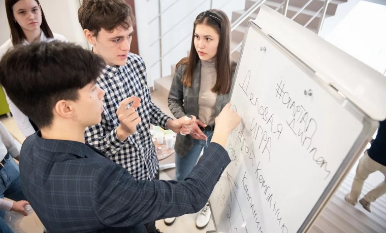 В 20 вузах РФ до конца года откроют стартап-студии для развития студенческого предпринимательства