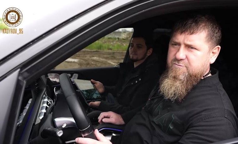 Рамзан Кадыров и Хас-Магомед Кадыров посетили главные строительные площадки Грозного