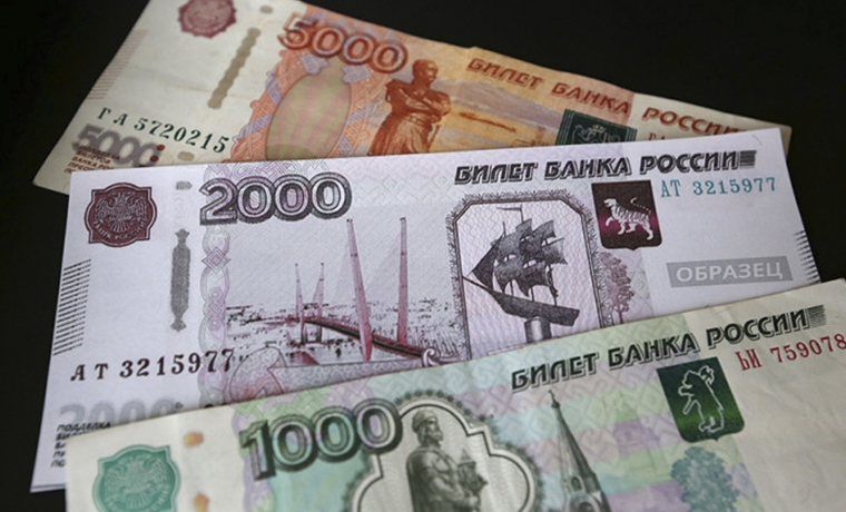 Новые купюры в 200 и 2000 рублей поступят в обращение в октябре