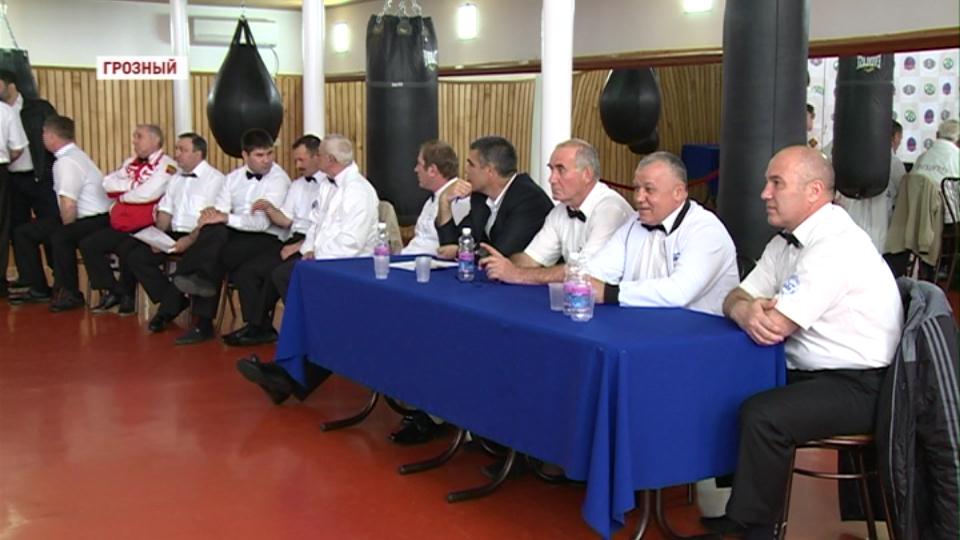 В Грозном проходит первенство СКФО по боксу