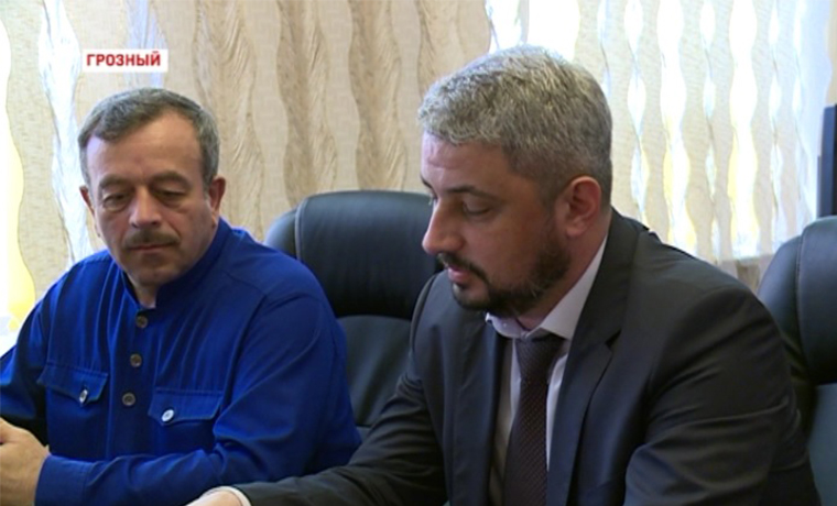 Уполномоченный по правам человека в Чечне представил юбилейный доклад