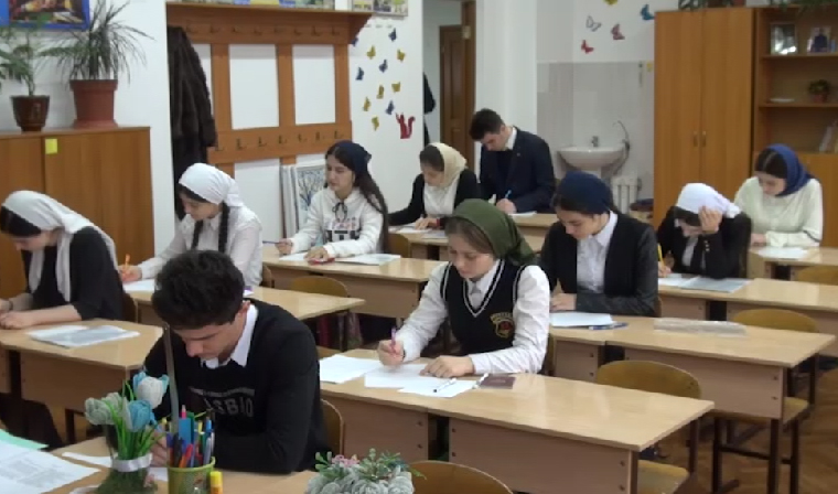 В Чечне стартовал региональный этап Всероссийской ежегодной школьной олимпиады