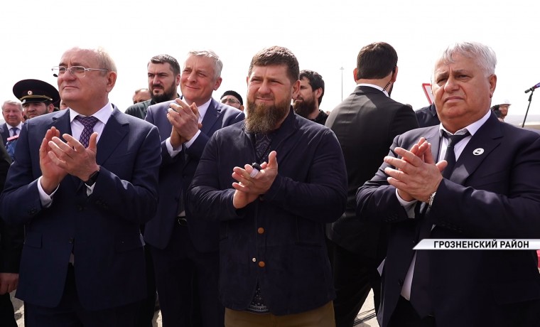 Рамзан Кадыров и Виталий Маркелов открыли в Грозном новую газораспределительную станцию и газопровод