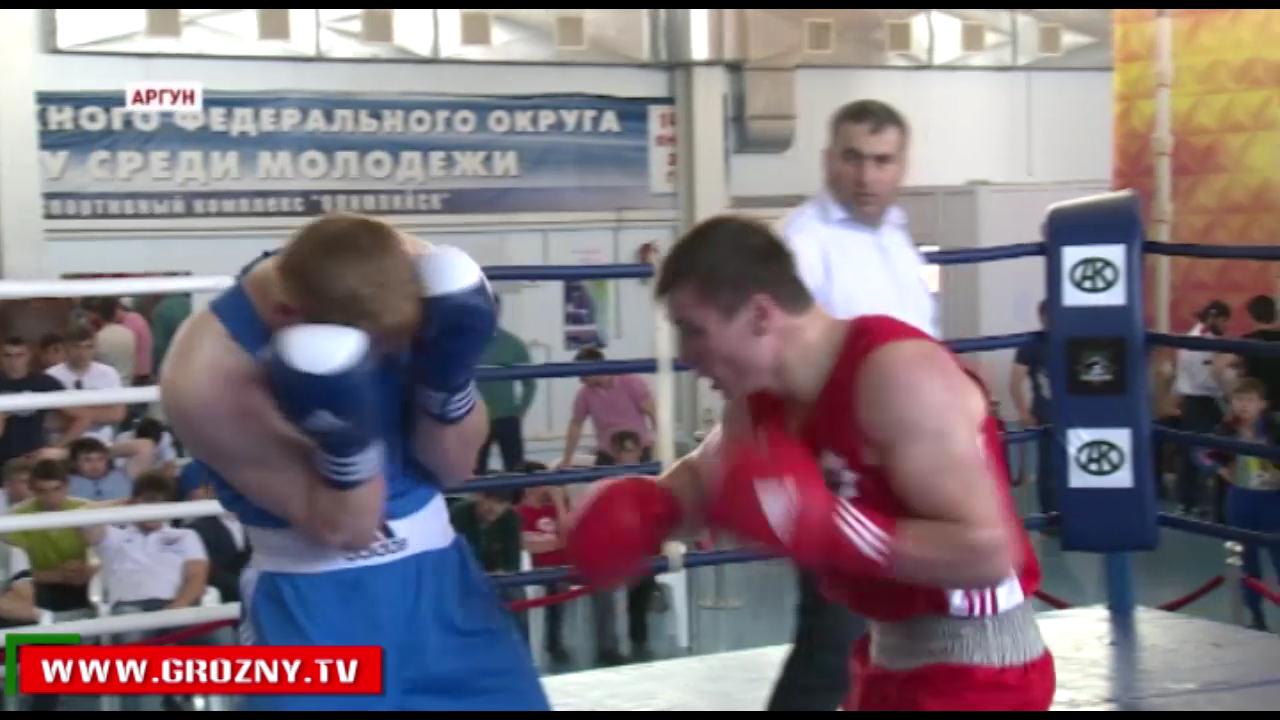 Чемпионат Чечни по любительскому боксу, начавшийся в Аргуне - шанс попасть в сборную республики