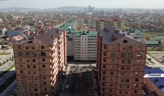 В Грозном состоялось торжественное открытие двух новых многоквартирных домов