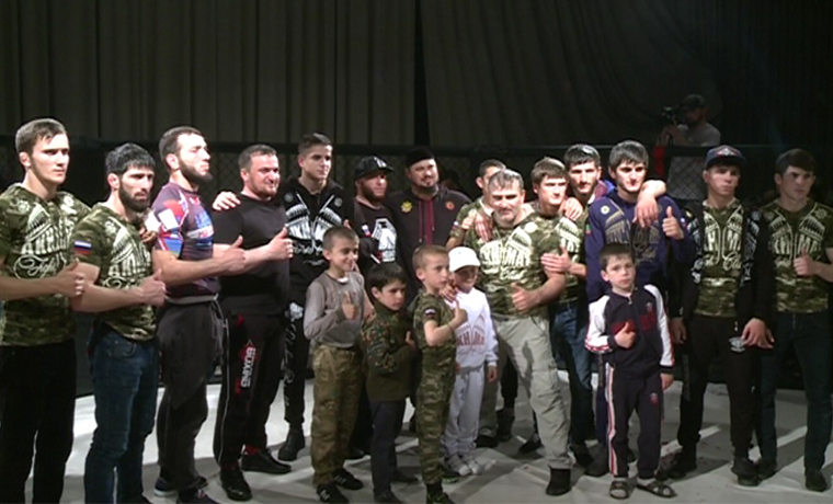 В Шали прошел турнир по MMA памяти Первого Президента ЧР Ахмата-Хаджи Кадырова