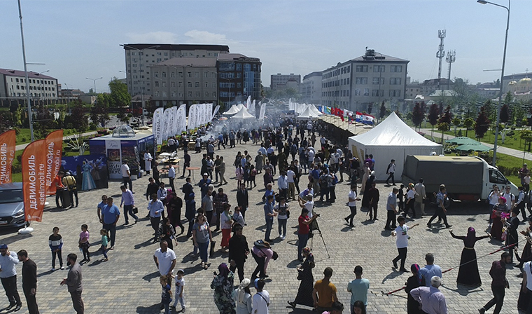 Грозный принял II-у Международный фестиваль туризма и активного отдыха «Шашлык-Машлык»