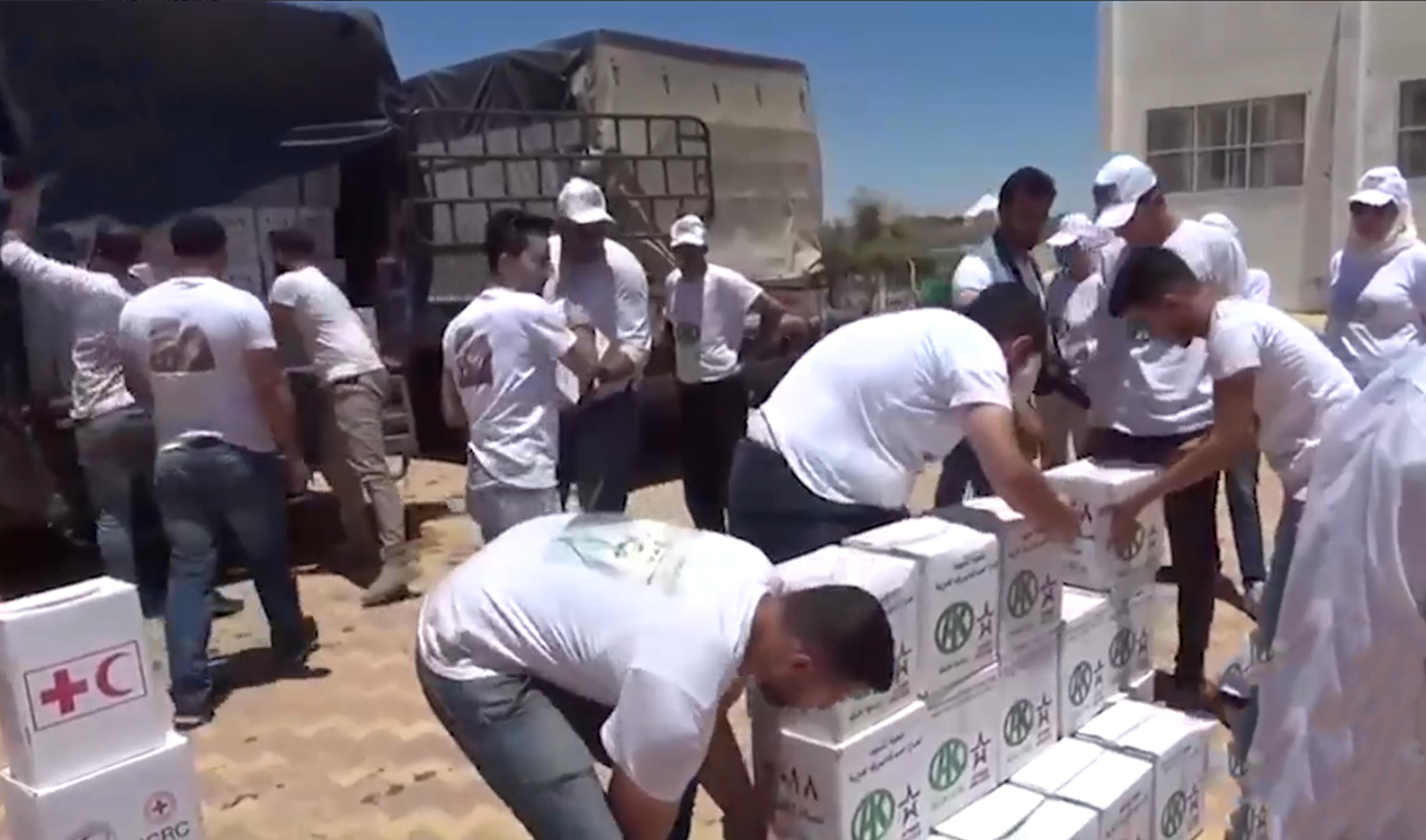 Фонд Кадырова оказал помощь более 300 жителям провинции Эс Сувейда - Умм Аз Зайтуна