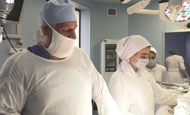 Хирурги  Республиканского онкодиспансера провели уникальную операцию