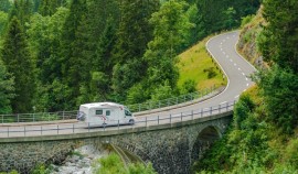 Эксперт СКИ РАНХиГС: Автотуризм набирает популярность среди россиян